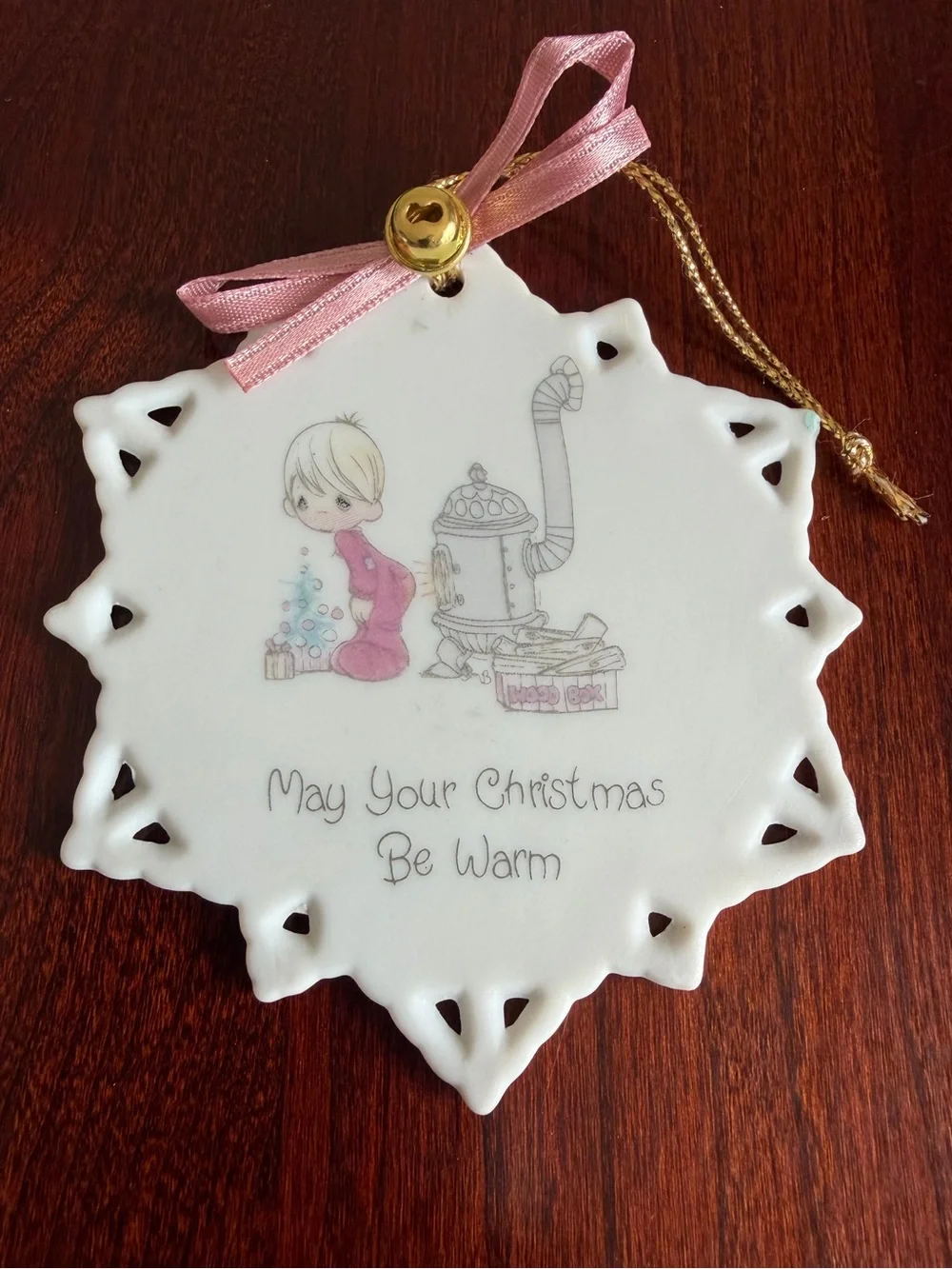 Vintage 1990 Precious Moments Enesco 4Pc Porcelain Snowflake Christmas Ornaments